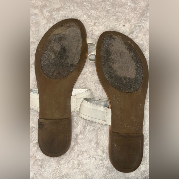 GUESS White Sandals with Silver Chain Accent - Picture 6 of 6